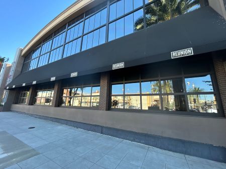 What Are the Signs Your Storefront Glass Needs Immediate Replacement?