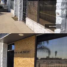 Fast-Response-Storefront-Glass-Replacement-and-Board-Up-Anaheim-CA 0