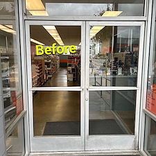 Same-Day-Door-Glass-Replacement-in-Maywood-Commercial-Laminated-Safety-Glass-Installed-Fast 0